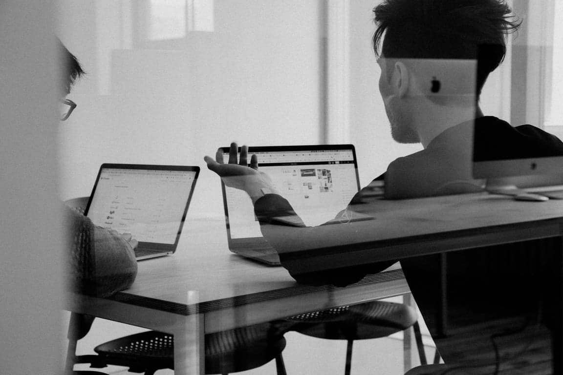 A Complete Guide to Offshore Outsourcing